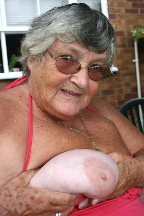 granny units hot sexy photos