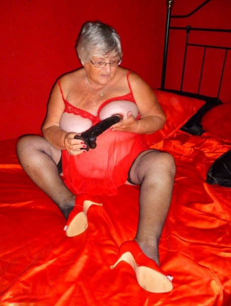 big dick old woman pornographic pics