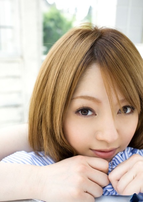 Ria Sakurai pretty model pic