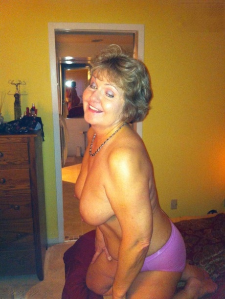 hairy african granny pussy sexy naked picture