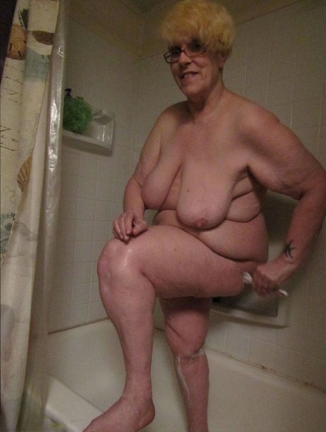 big tit granny self pleasure tit sucking sexy xxx photos