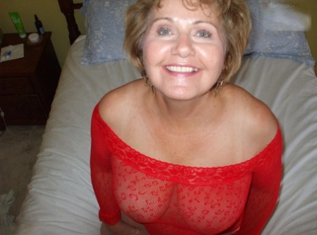 italian granny x porn photos