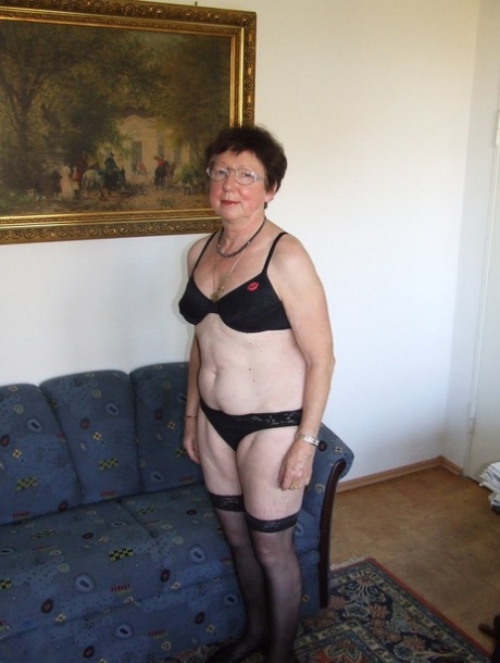 older woman giving handjob topless pornographic galleries