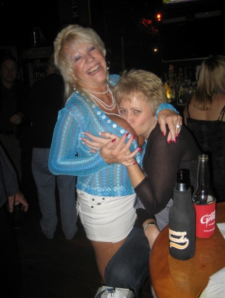 granny smuttymom adult galleries